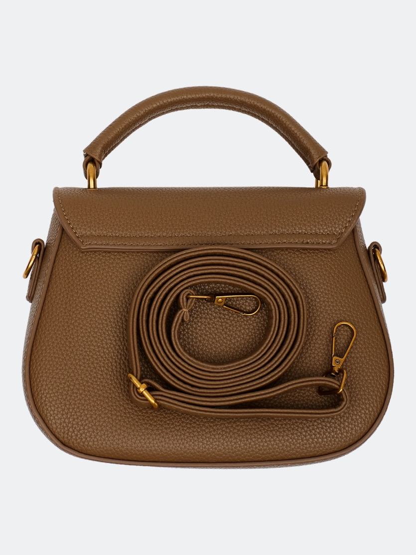 Фигурная сумка из эко кожи