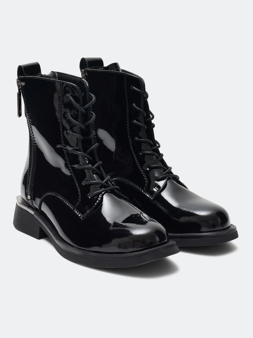Лаковые ботинки из натуральной кожи