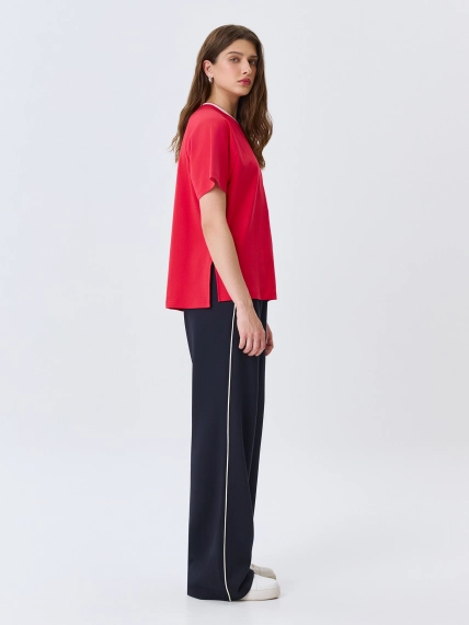 Яркая футболка из 100% хлопка