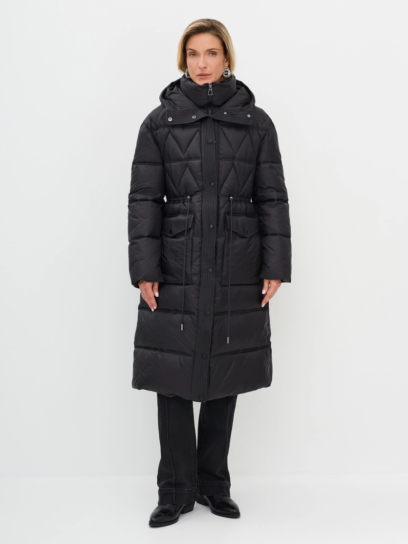 Удлиненная парка с фигурной стежкой