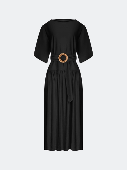 Платье из тенселя с акцентным поясом