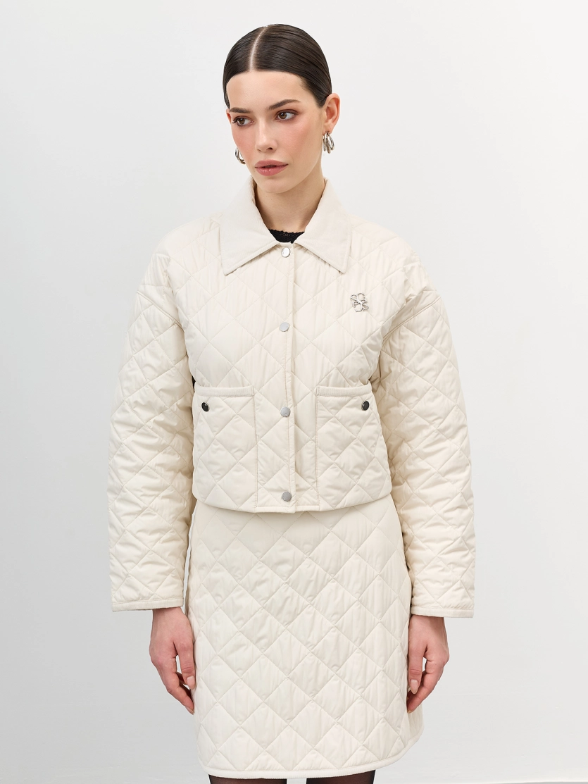 Стеганый укороченный жакет