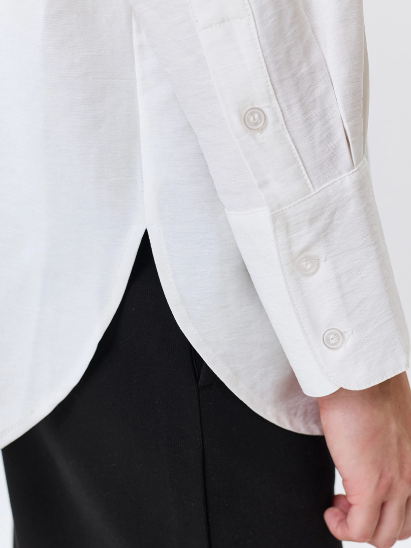 Классическая блузка из вискозы