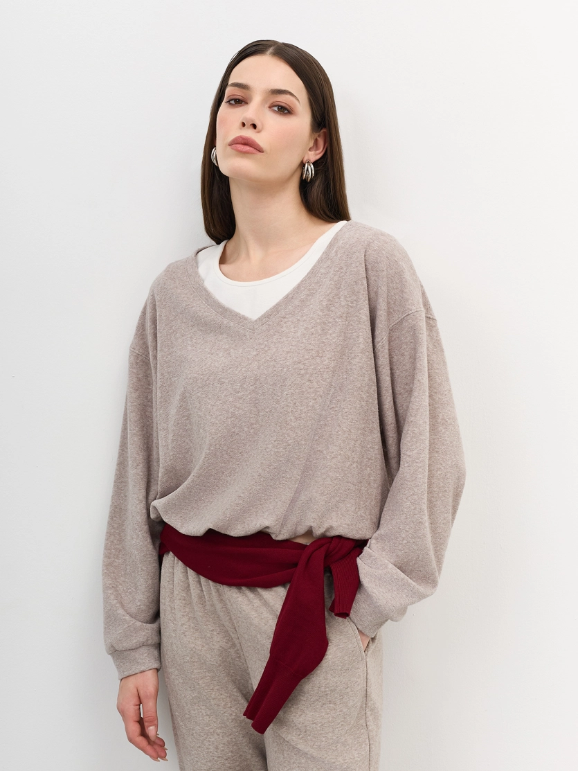 Джемпер с имитацией многослойности