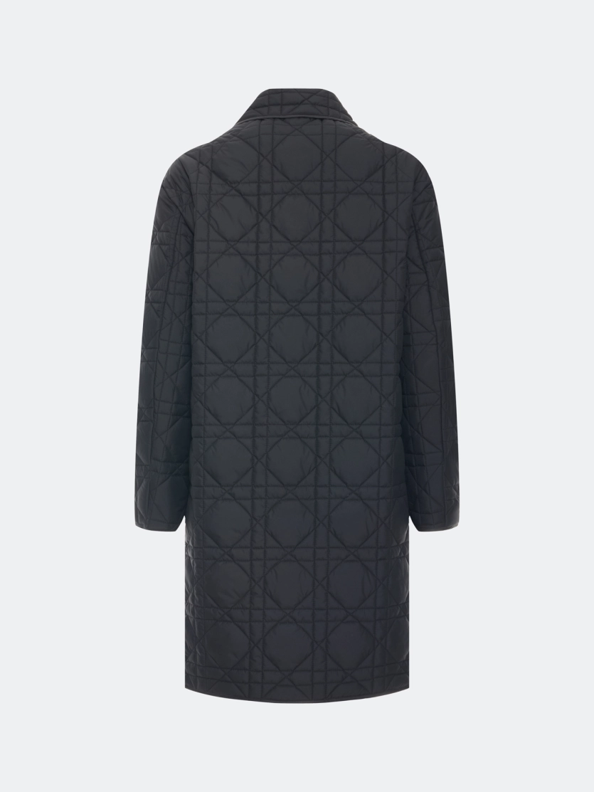 Укороченное стеганое пальто