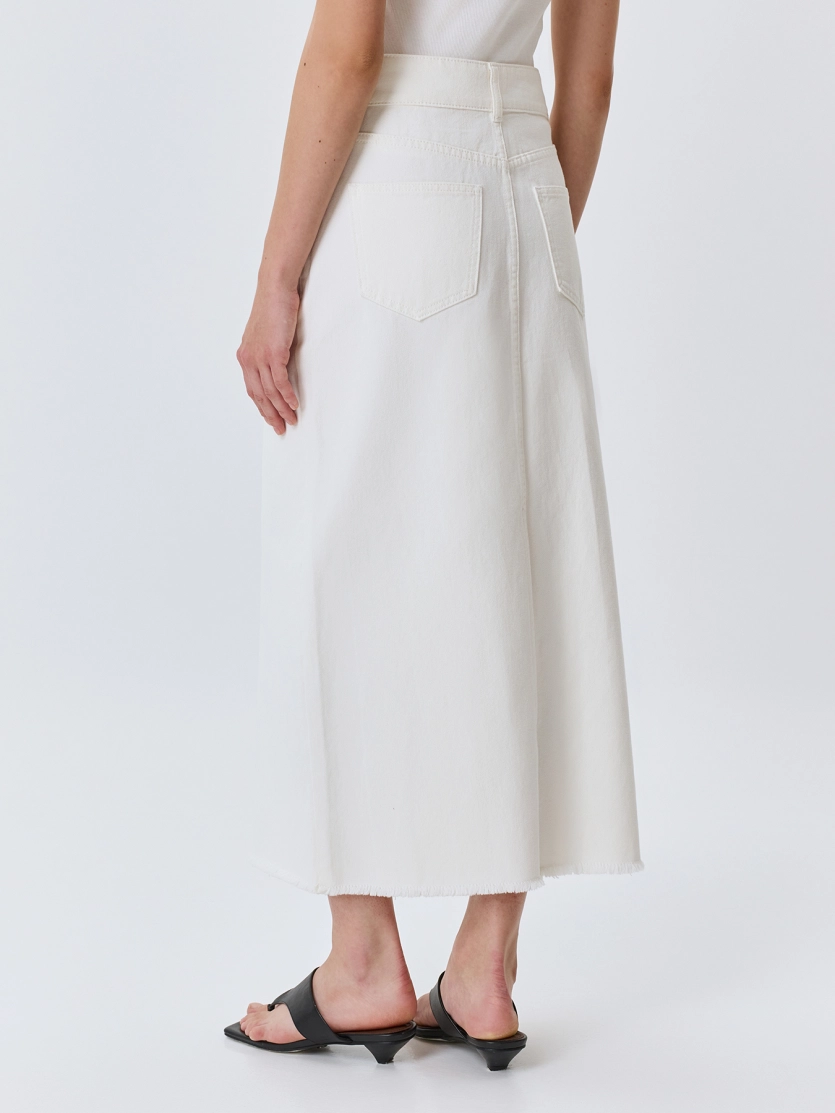 Белая джинсовая юбка из 100% хлопка