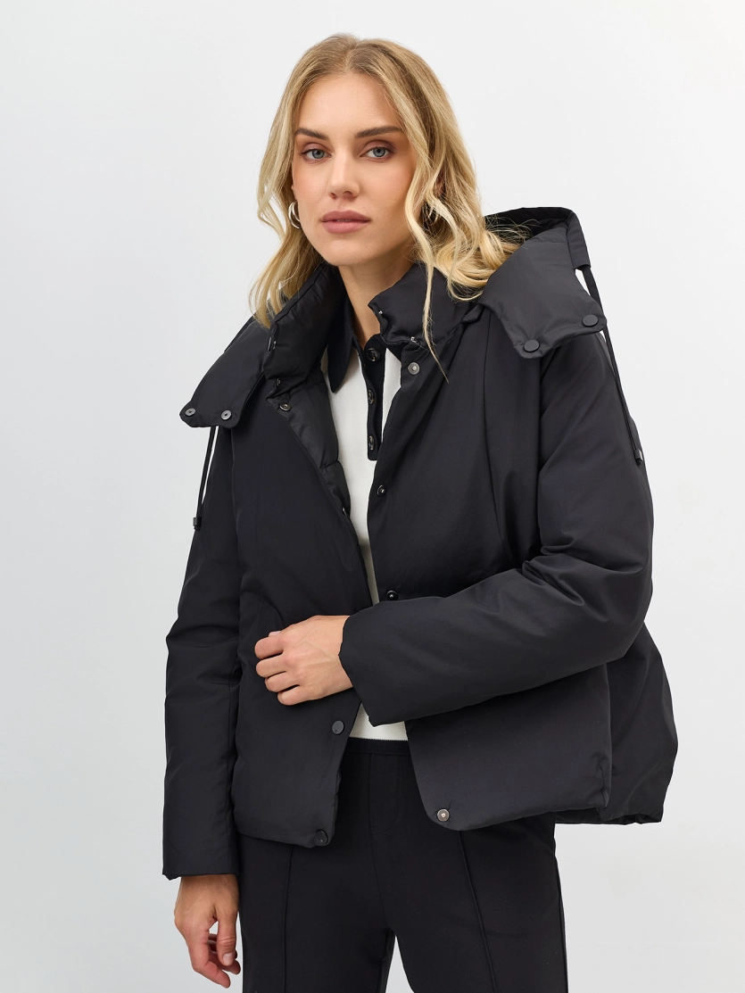 Двусторонняя куртка с капюшоном