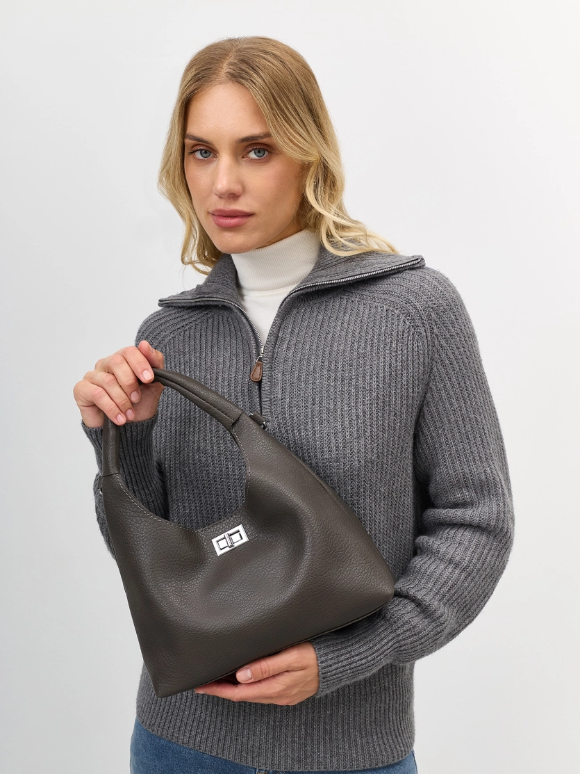 Комплект: сумка с фигурной ручкой и косметичка