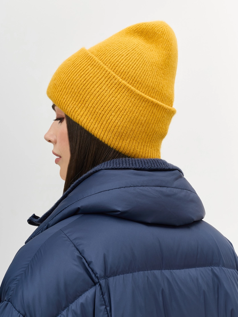 Шапка бини с широким отворотом