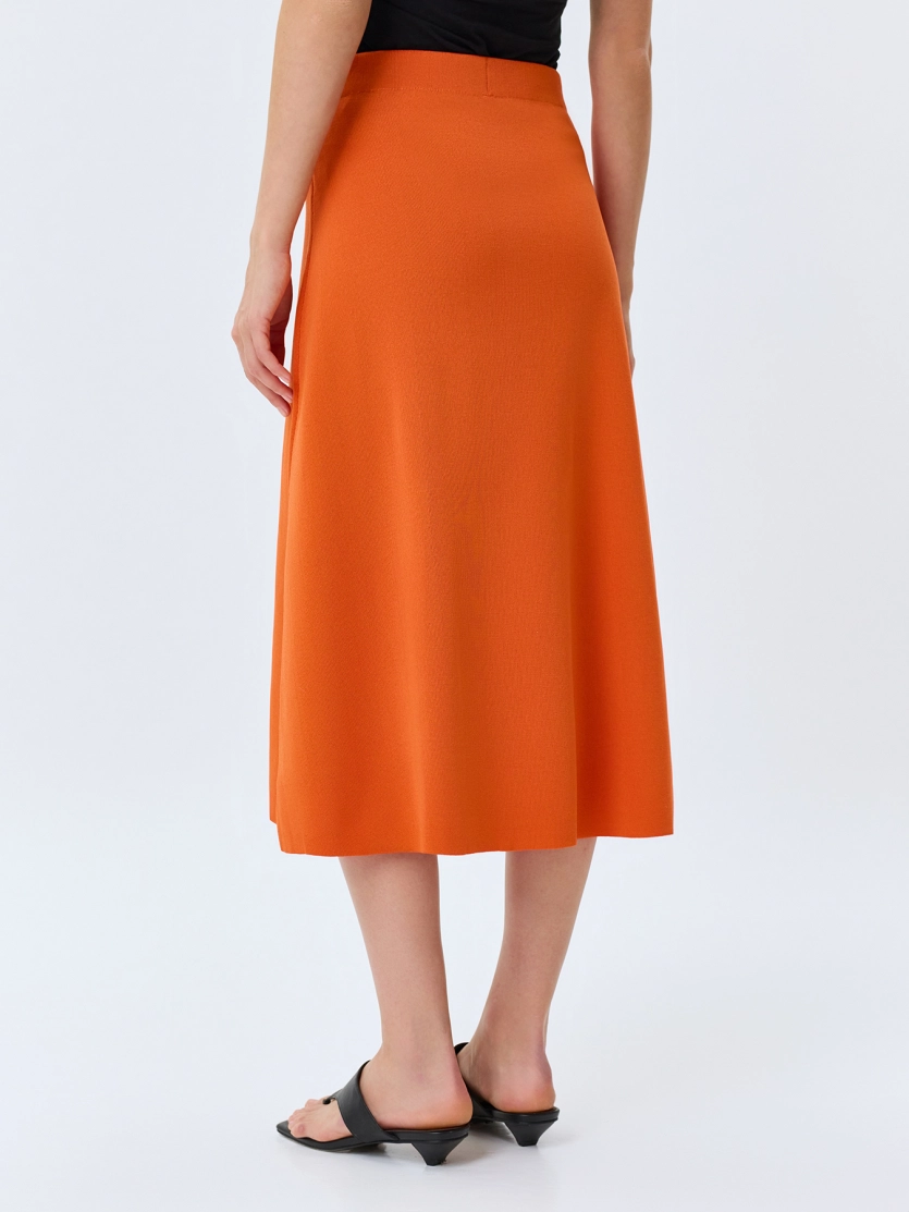 Вязаная юбка миди