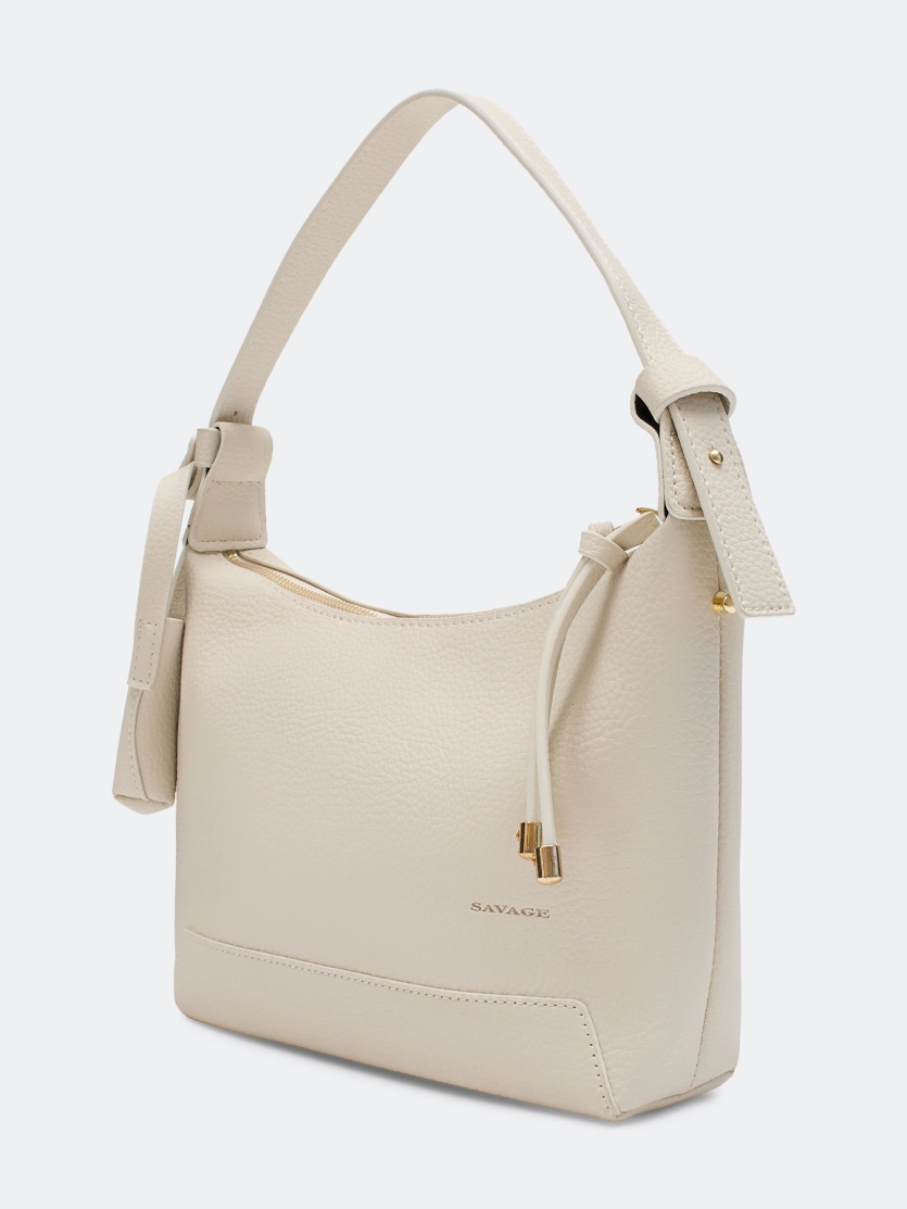 Сумка из эко кожи с обвесом