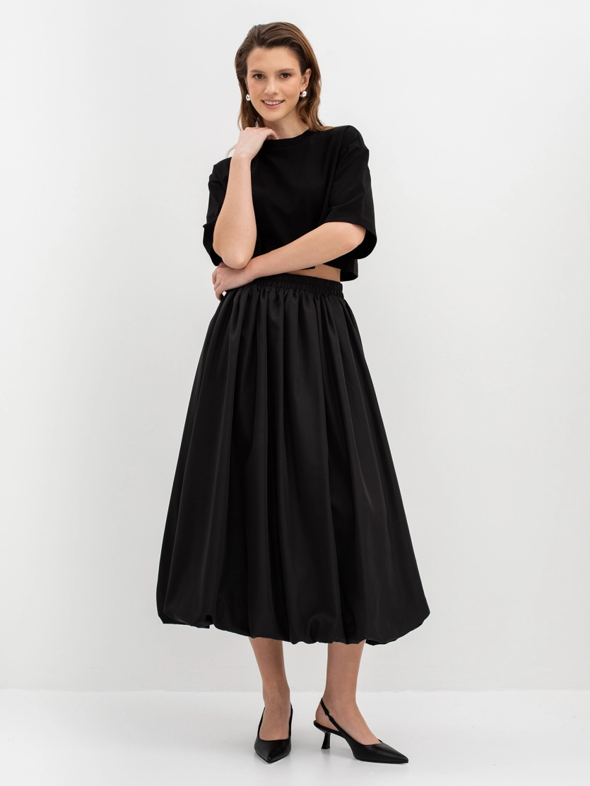 Укороченная футболка oversize
