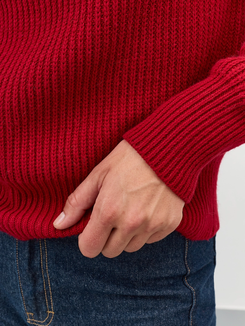 Свитер с отложным воротником на молнии