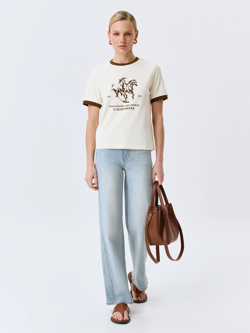 Футболка с принтом в стиле "Ретро"