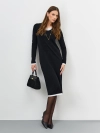 Платье-миди с контрастными деталями