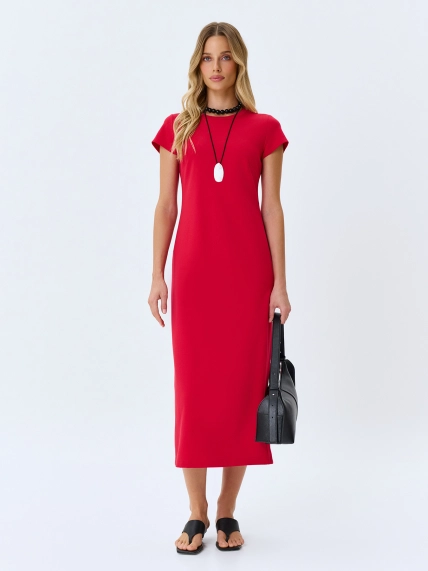 Трикотажное платье-макси