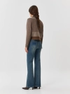 Джинсы Boot cut с акцентными стрелками