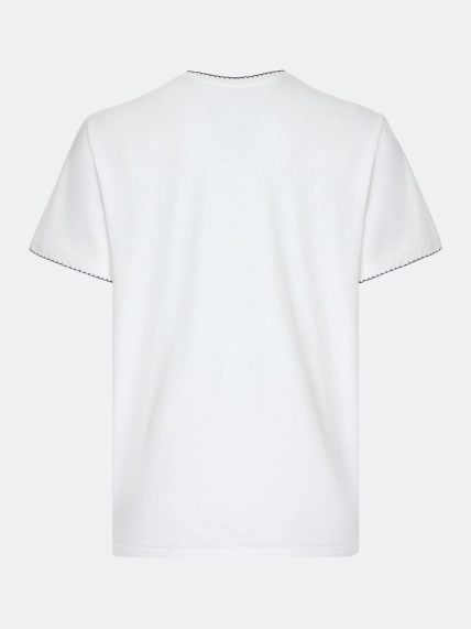 Футболка из тенселя с деликатной вышивкой
