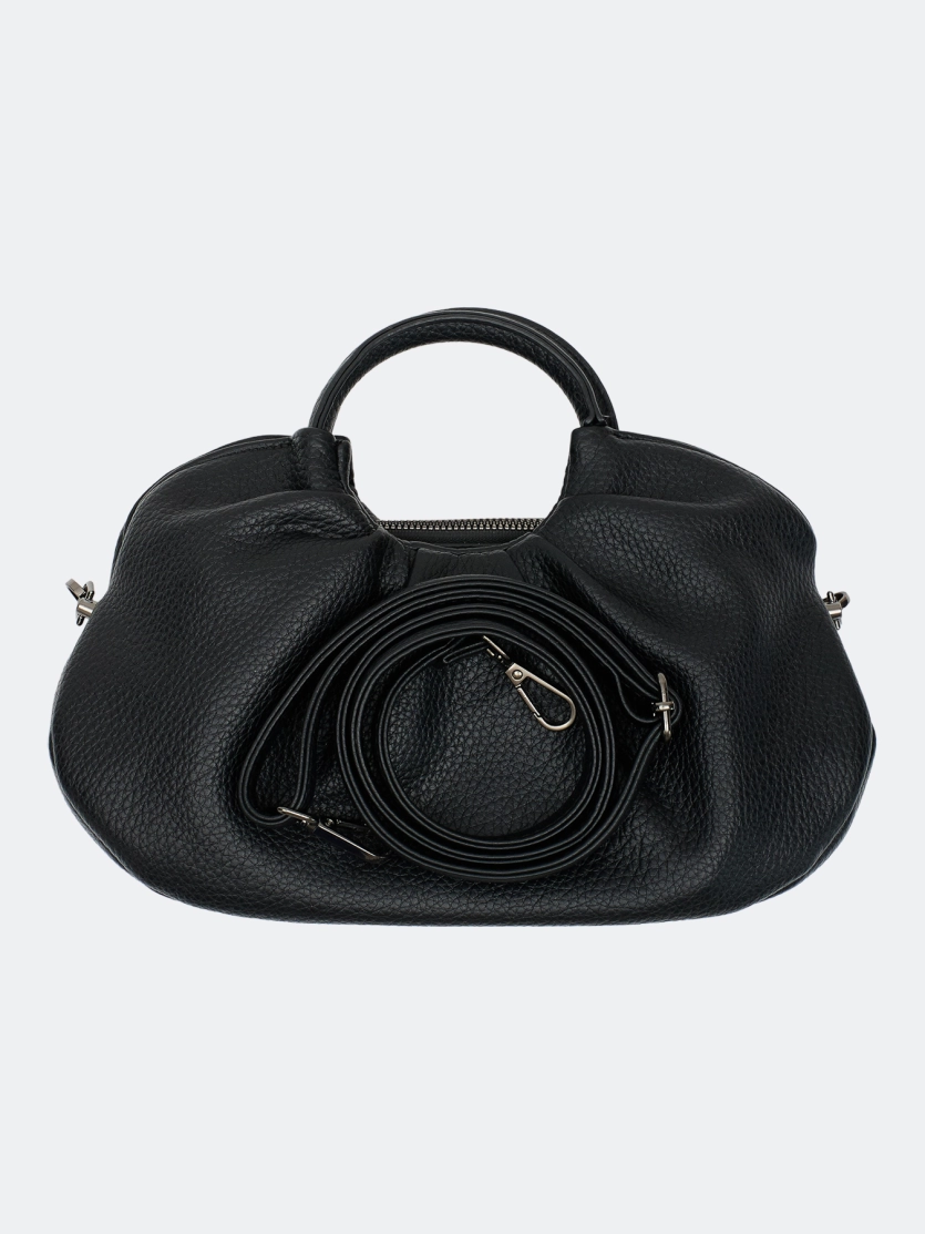 Сумка пельмень с акцентной цепочкой