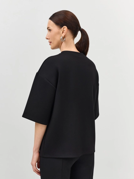 Джемпер с объемной вышивкой