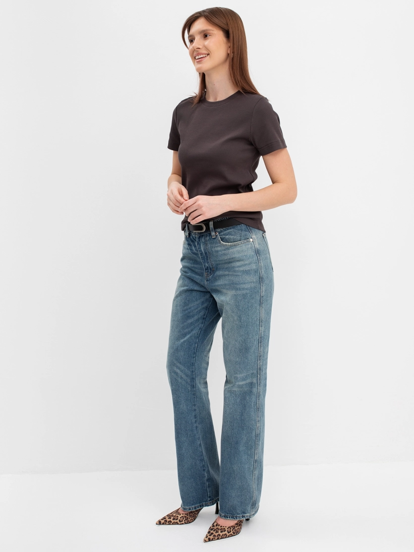 Базовая футболка Slim fit