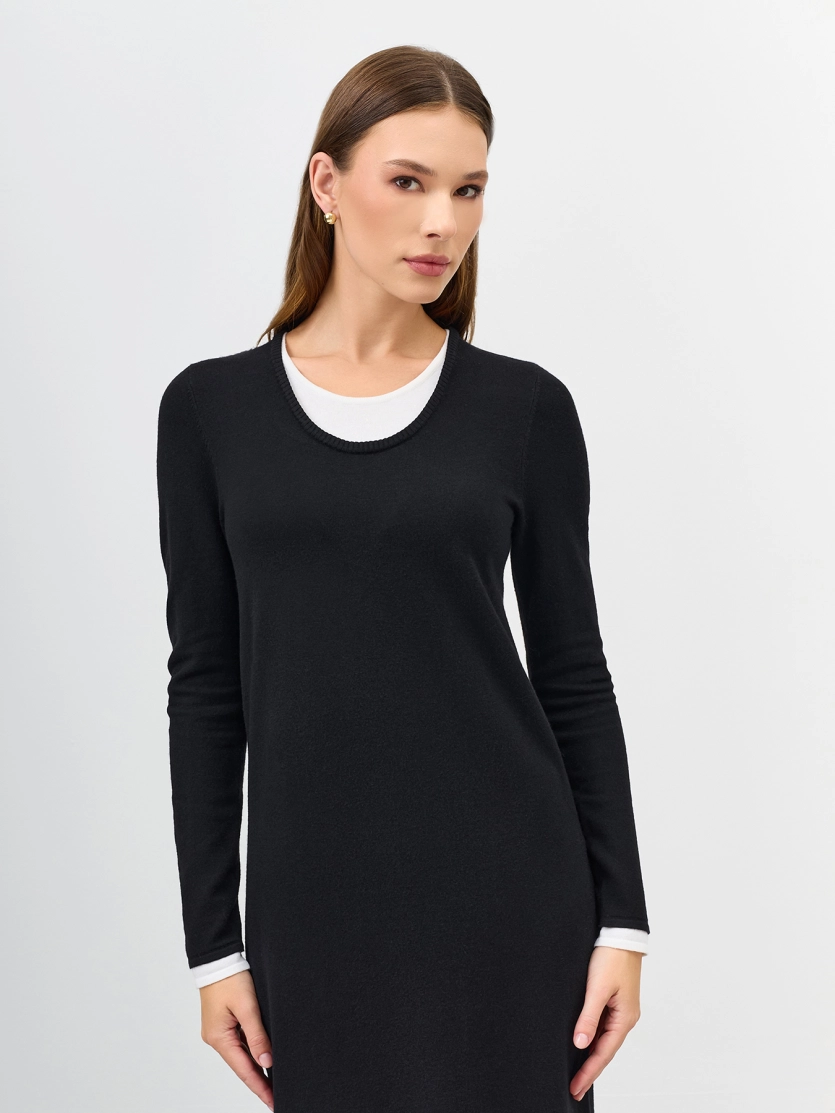 Платье-миди с контрастными деталями