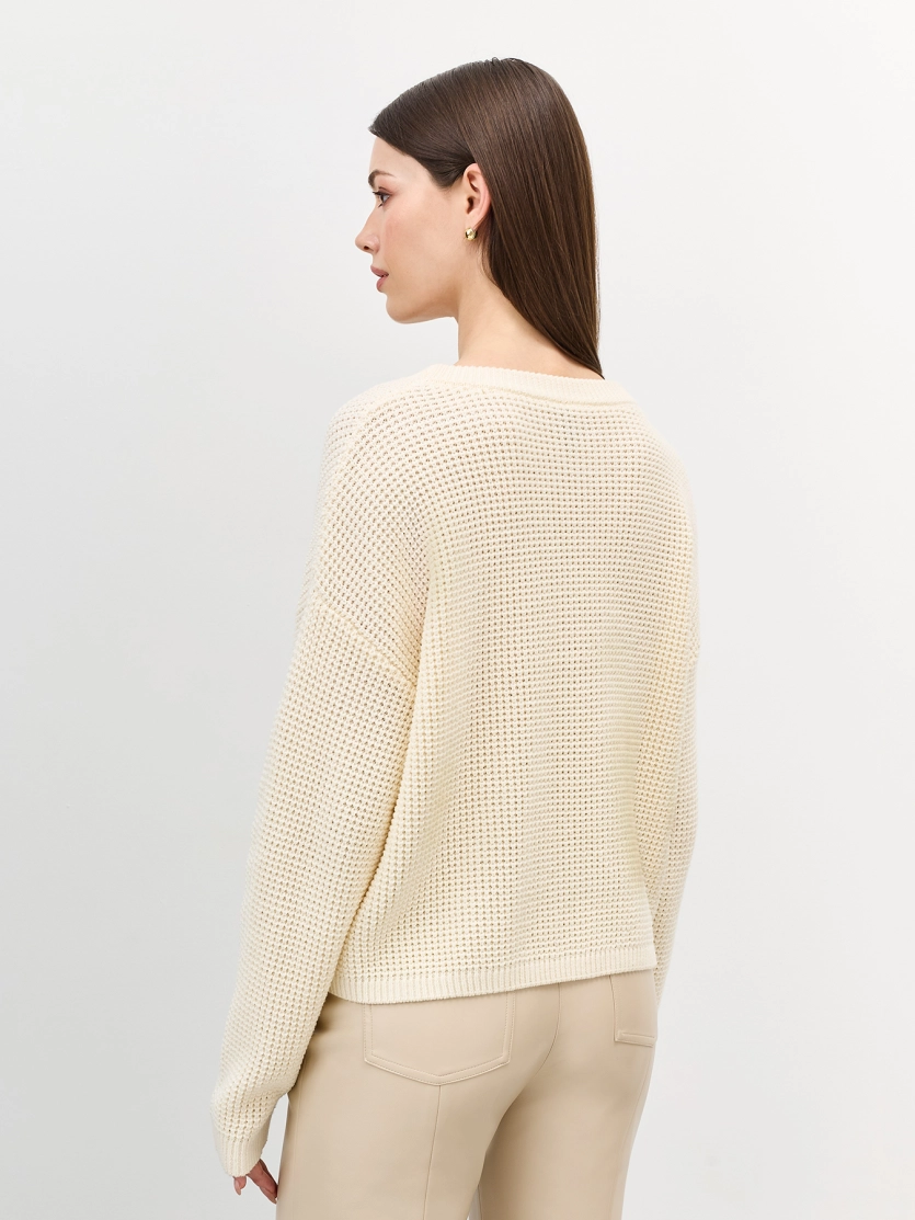 Свитер с текстурной вязкой