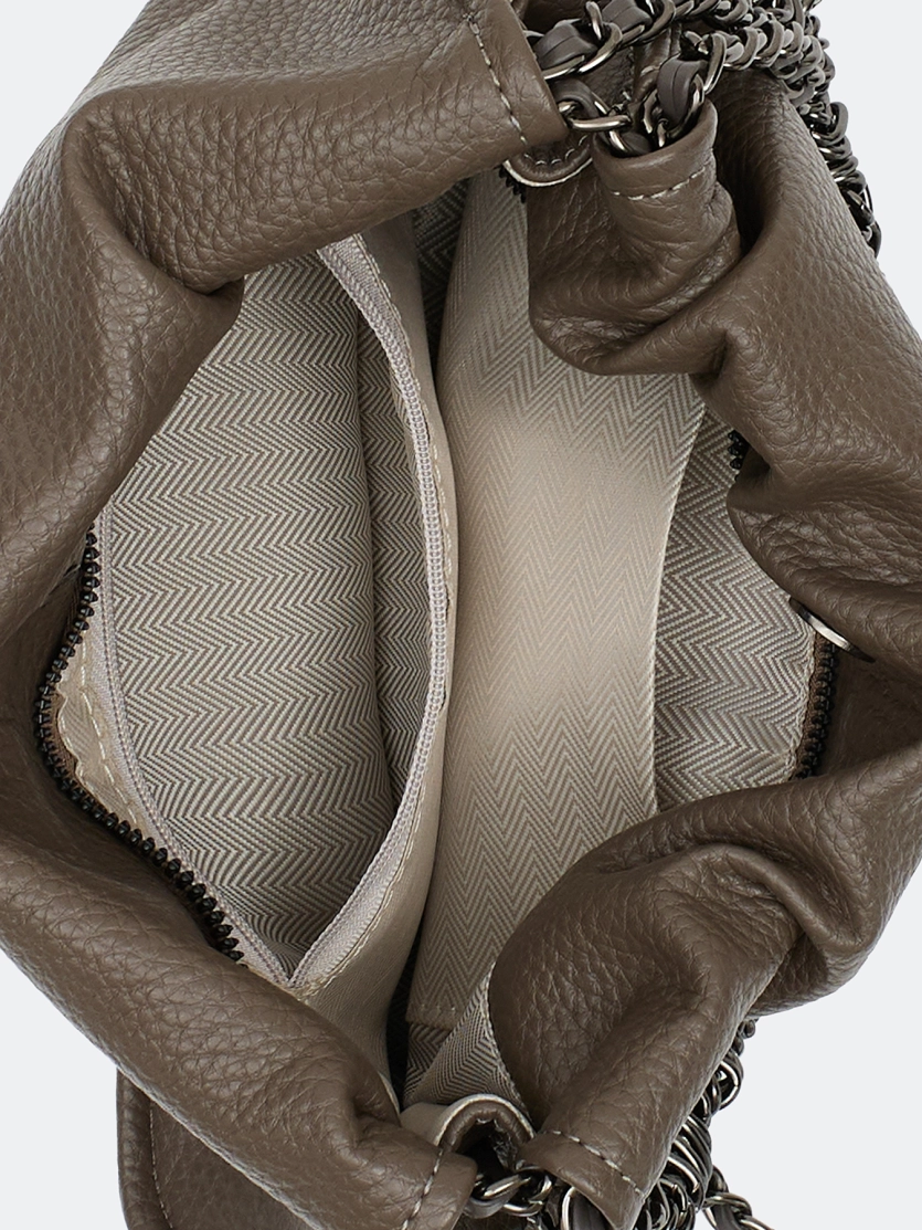 Сумка из эко кожи с ремешком-цепочкой