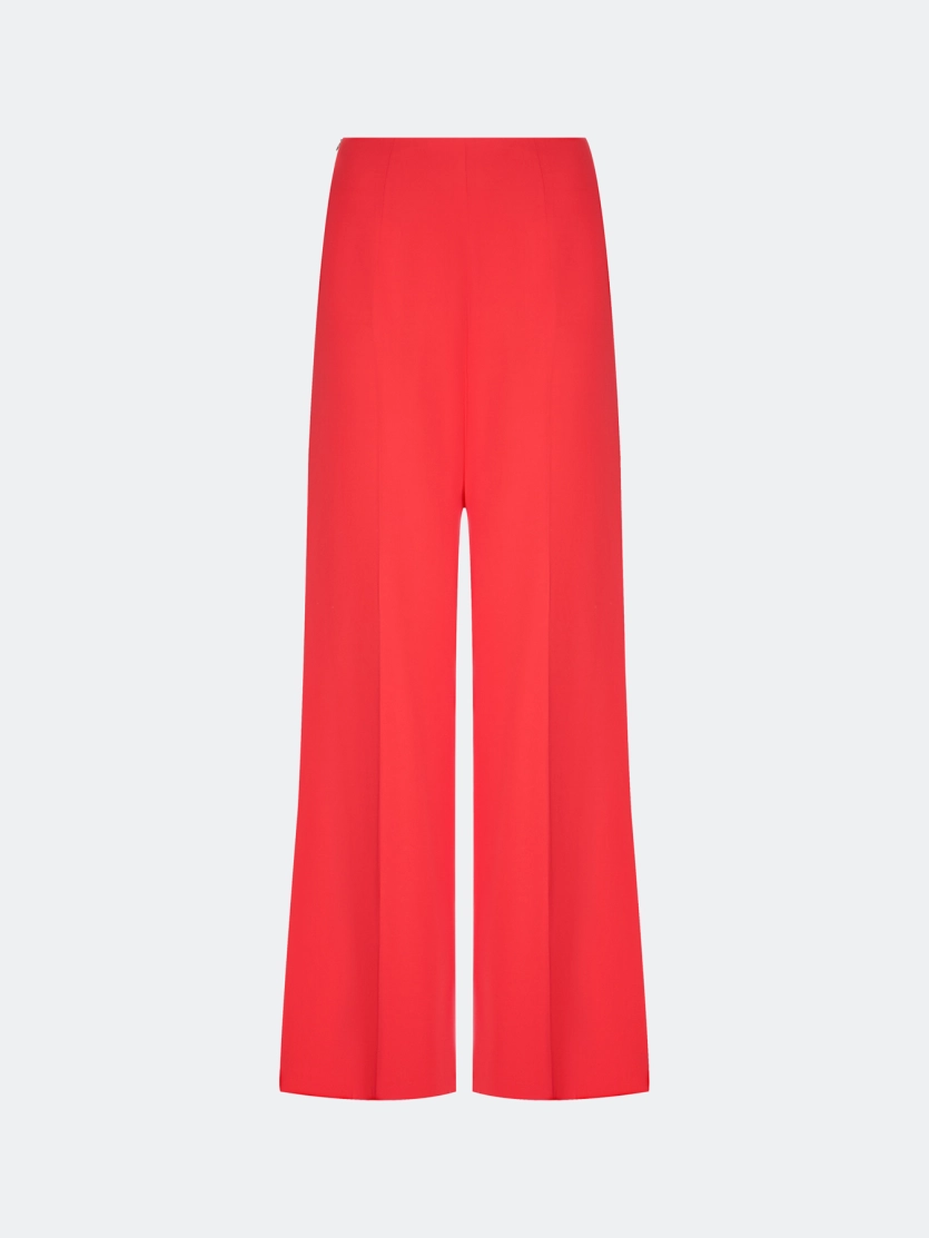 Яркие брюки из района