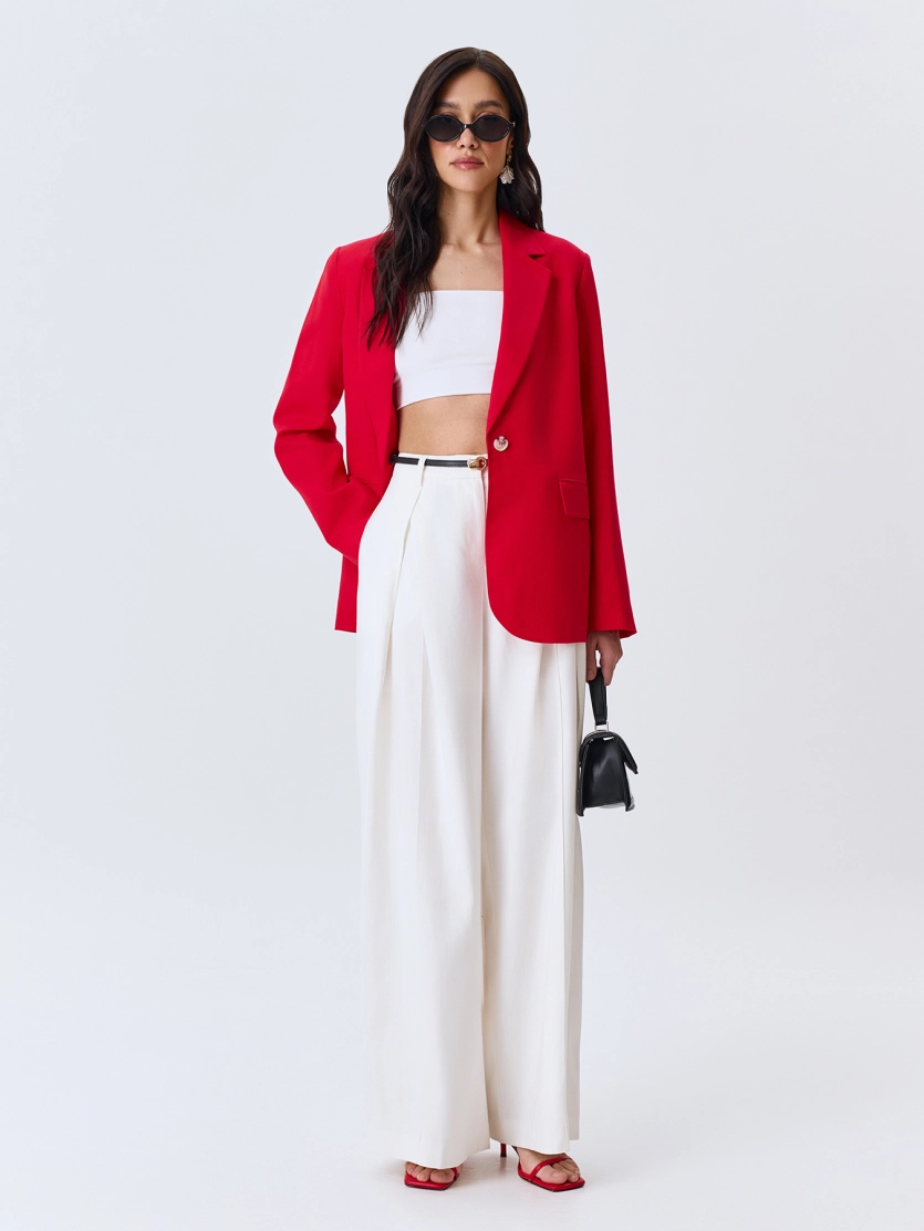 Широкие брюки с акцентными складками