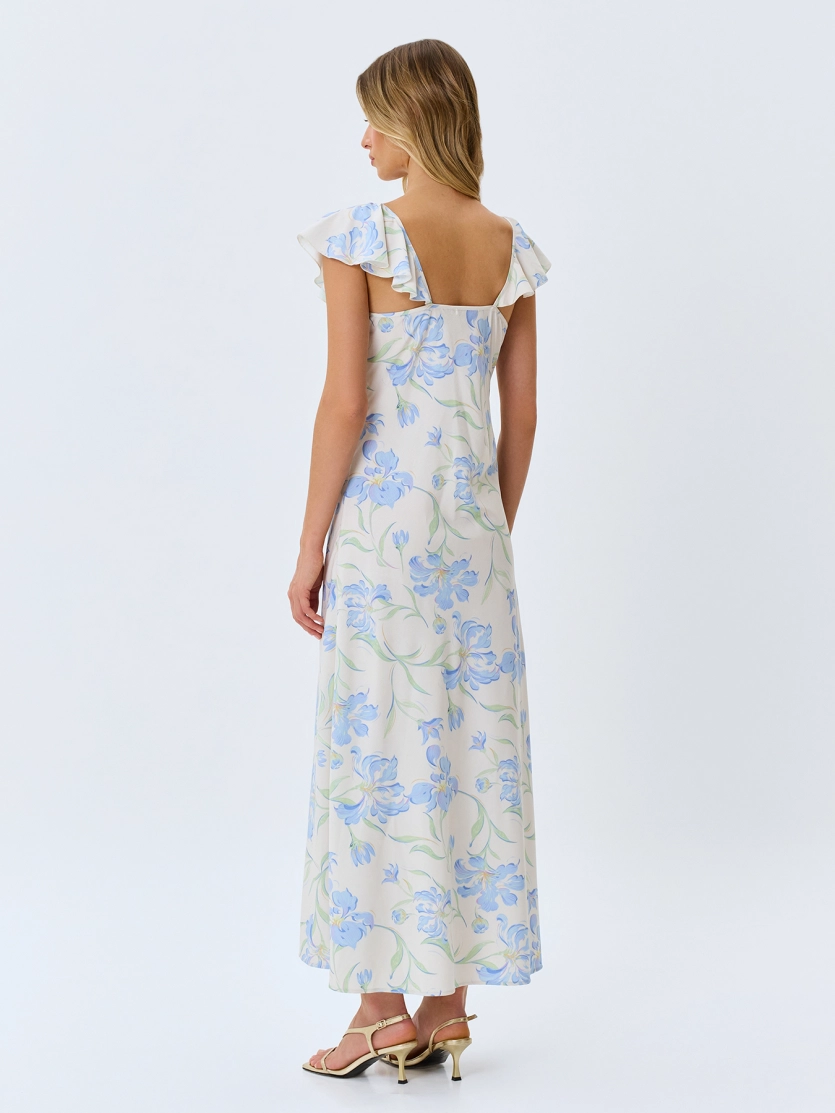 Романтичное платье с воланами