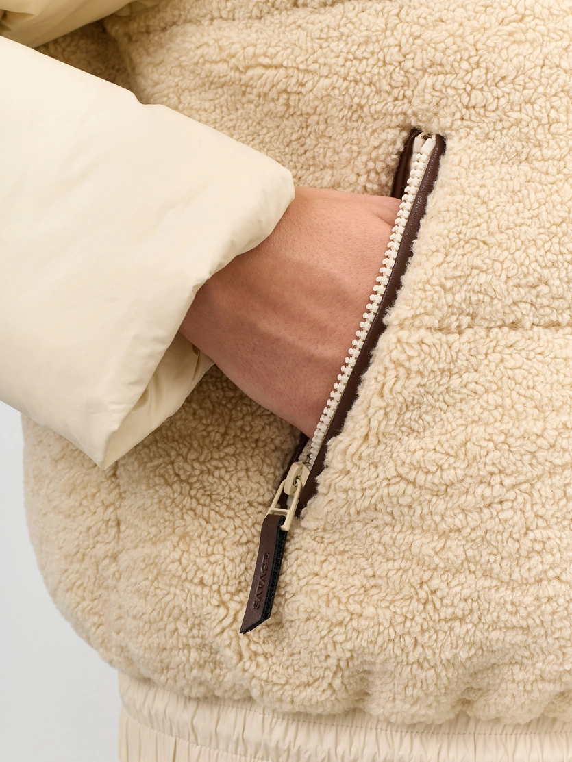 Комбинированная куртка с искуственным мехом