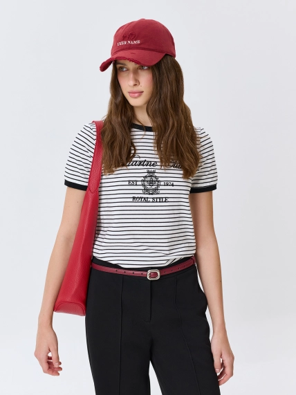 Футболка в полоску с вышивкой