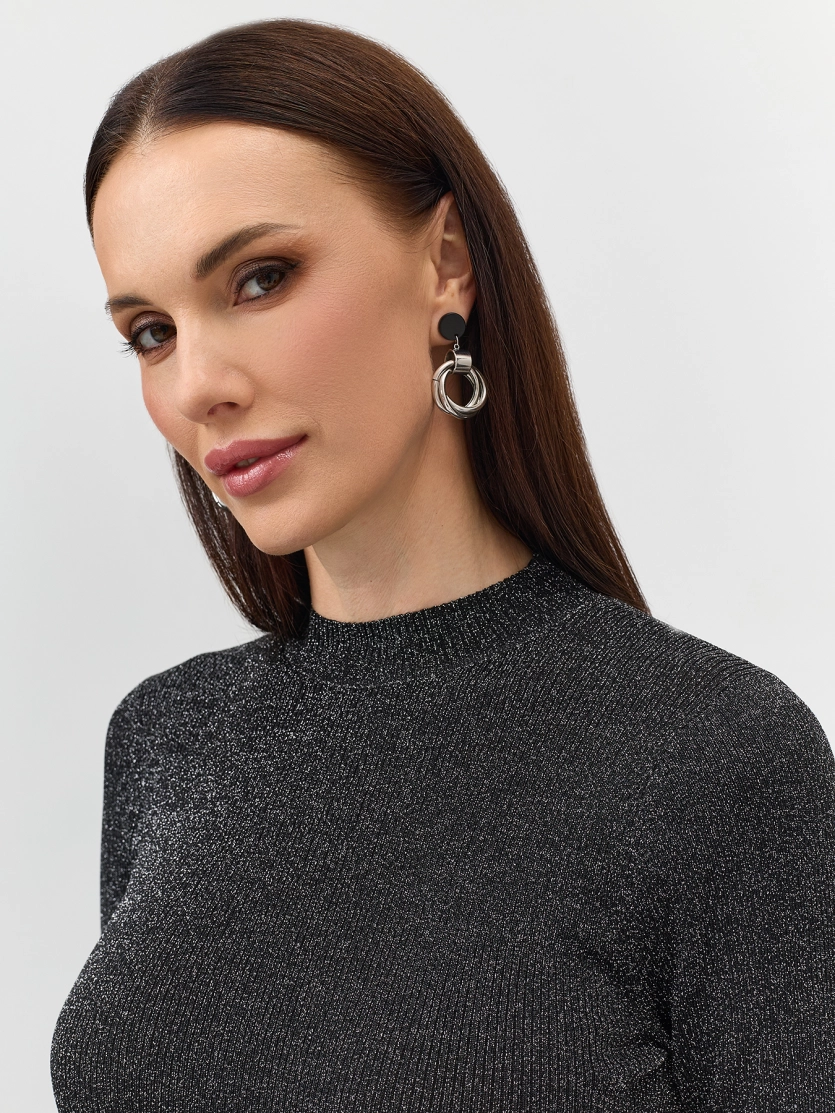 Платье с мерцающим люрексом и отрытой спиной