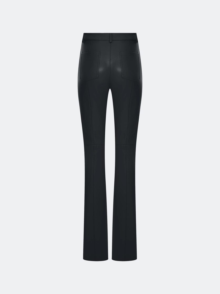 Брюки из экокожи с рельефами