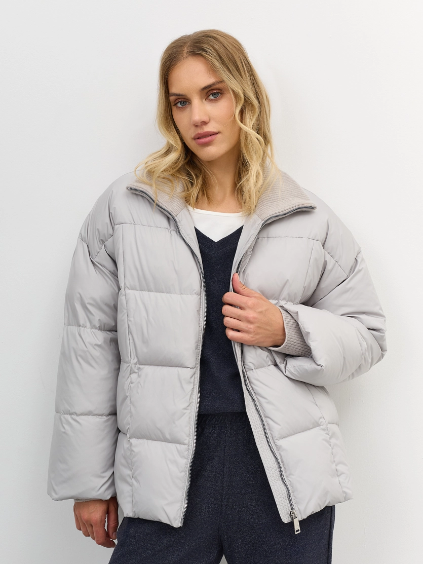 Свободная куртка с трикотажным воротником