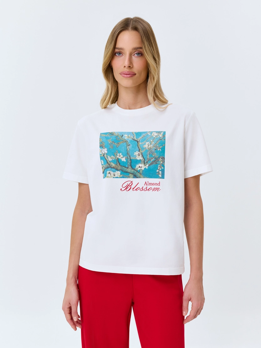 Oversize футболка с вышивкой и принтом