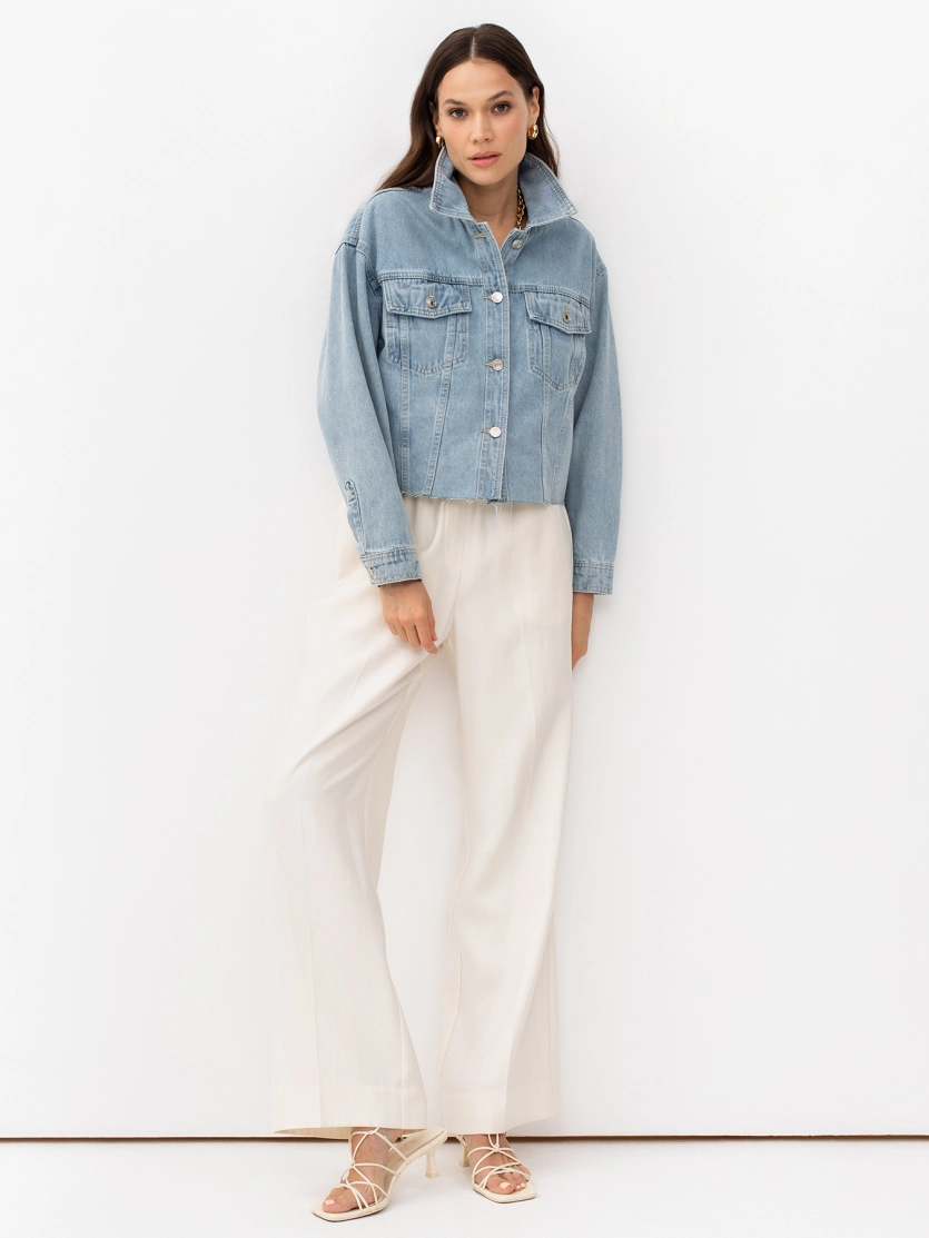 Укороченная oversize джинсовая куртка