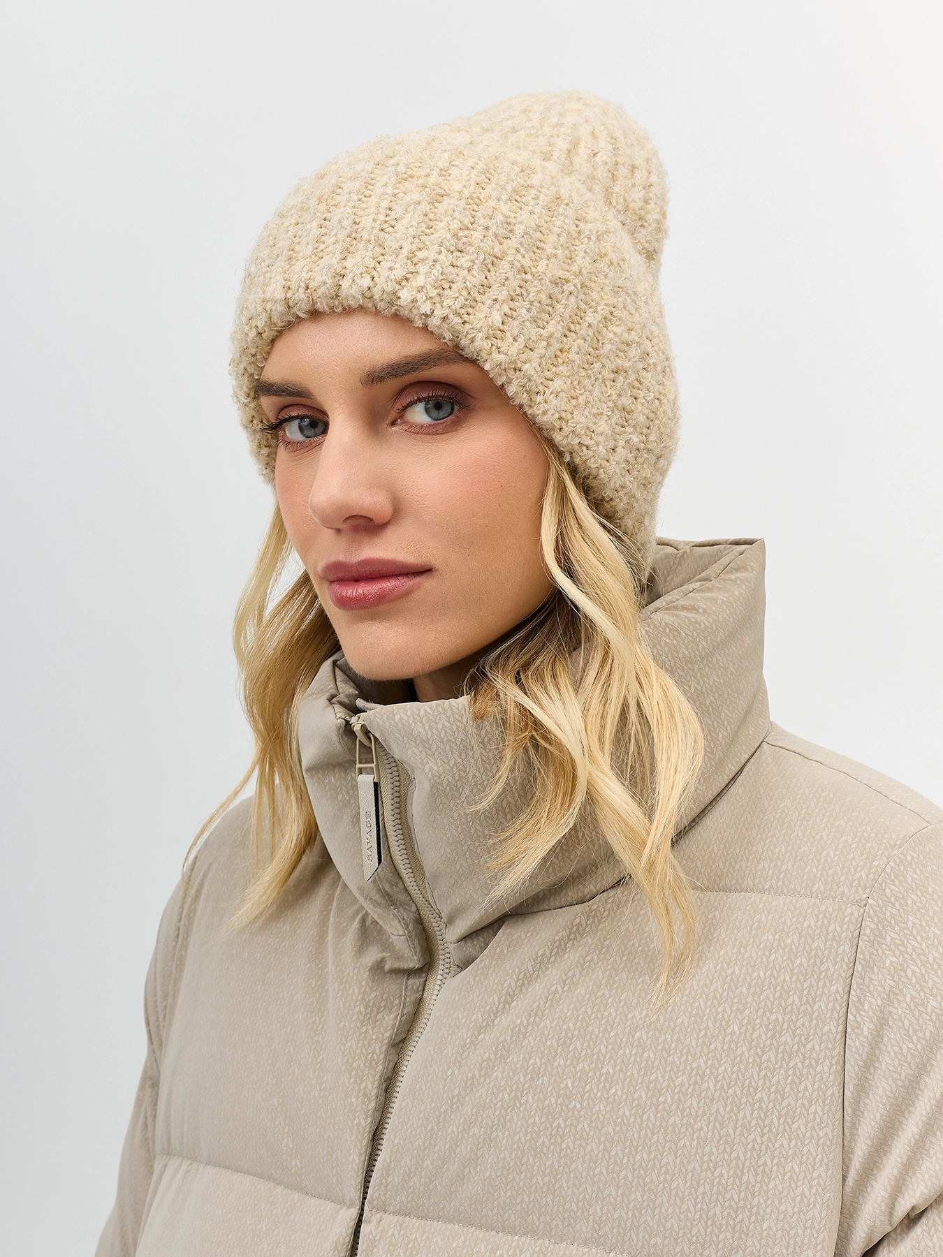 Шапка бини с ангорой SAVAGE