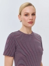 Приталенная футболка в полоску