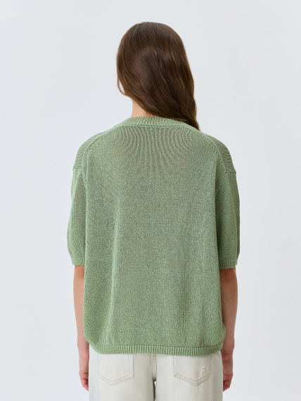 Свободный джемпер из  фактурной пряжи