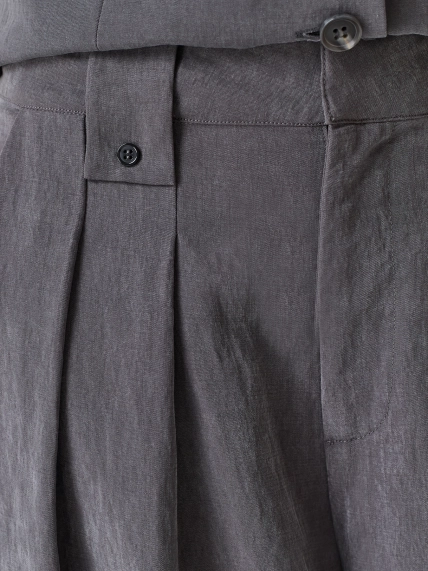 Брюки с акцентными складками из лиоцелла