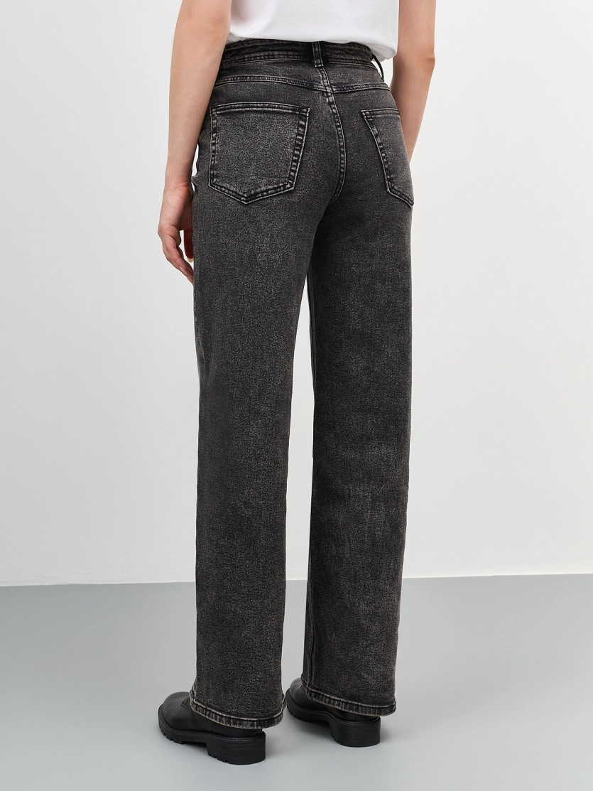 Широкие графитовые джинсы