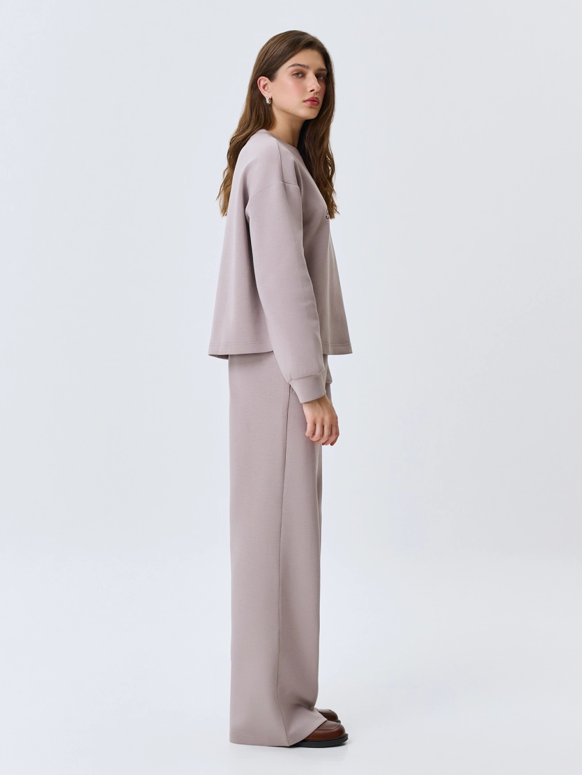 Прямые трикотажные брюки