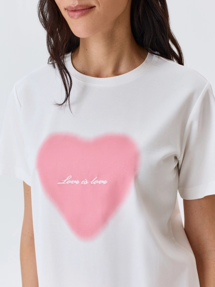 Футболка с принтом "сердце"