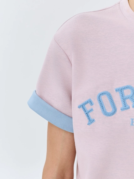 Прямая футболка в стиле "College"