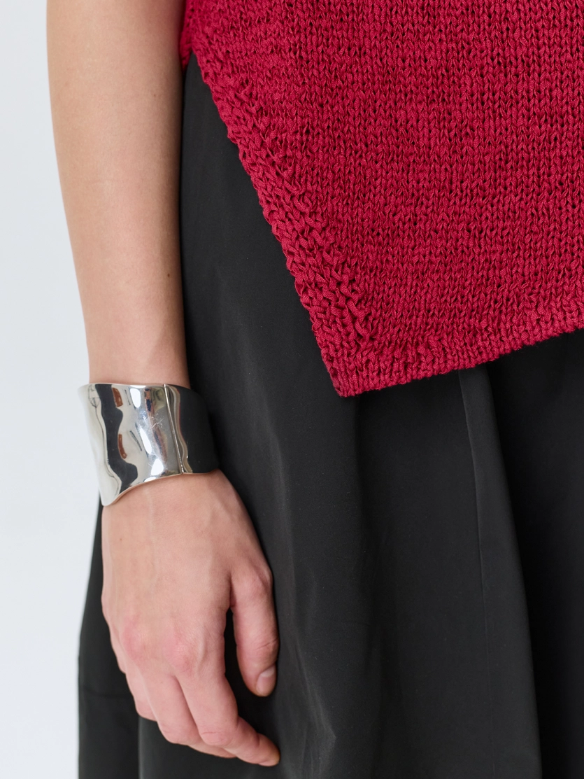 Асимметричный вязаный топ