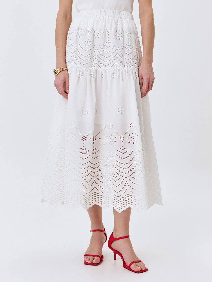 Ажурная юбка из хлопкового шитья