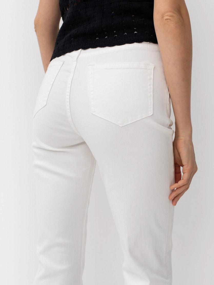 Белые джинсы Boot cut