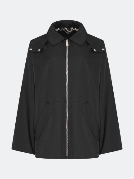 Ветровка с яркой подкладкой